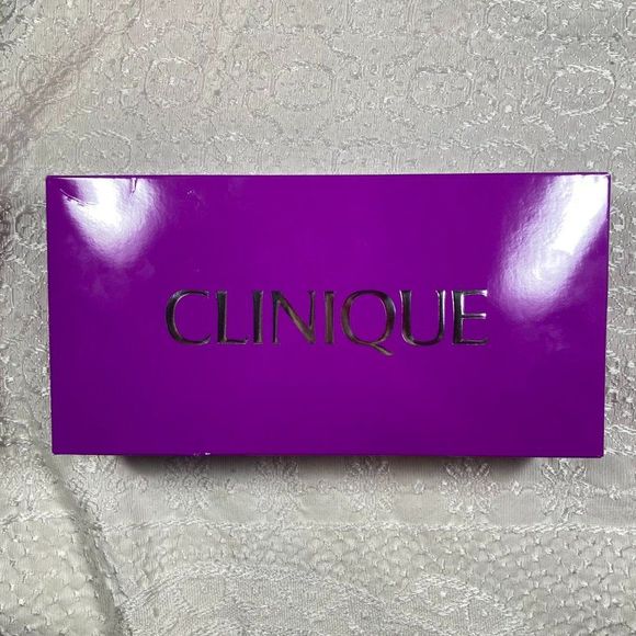 Clinique Limited Edition All About Shadow 6 Piece Set - Picture 5 of 6